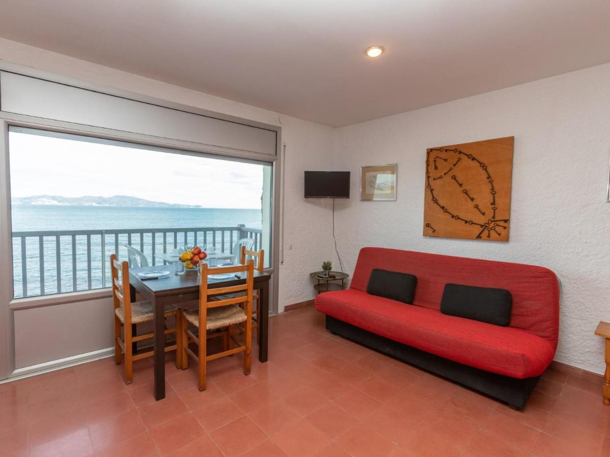 Apartment Vista A Mar-1 By Interhome L' Escala Bagian luar foto