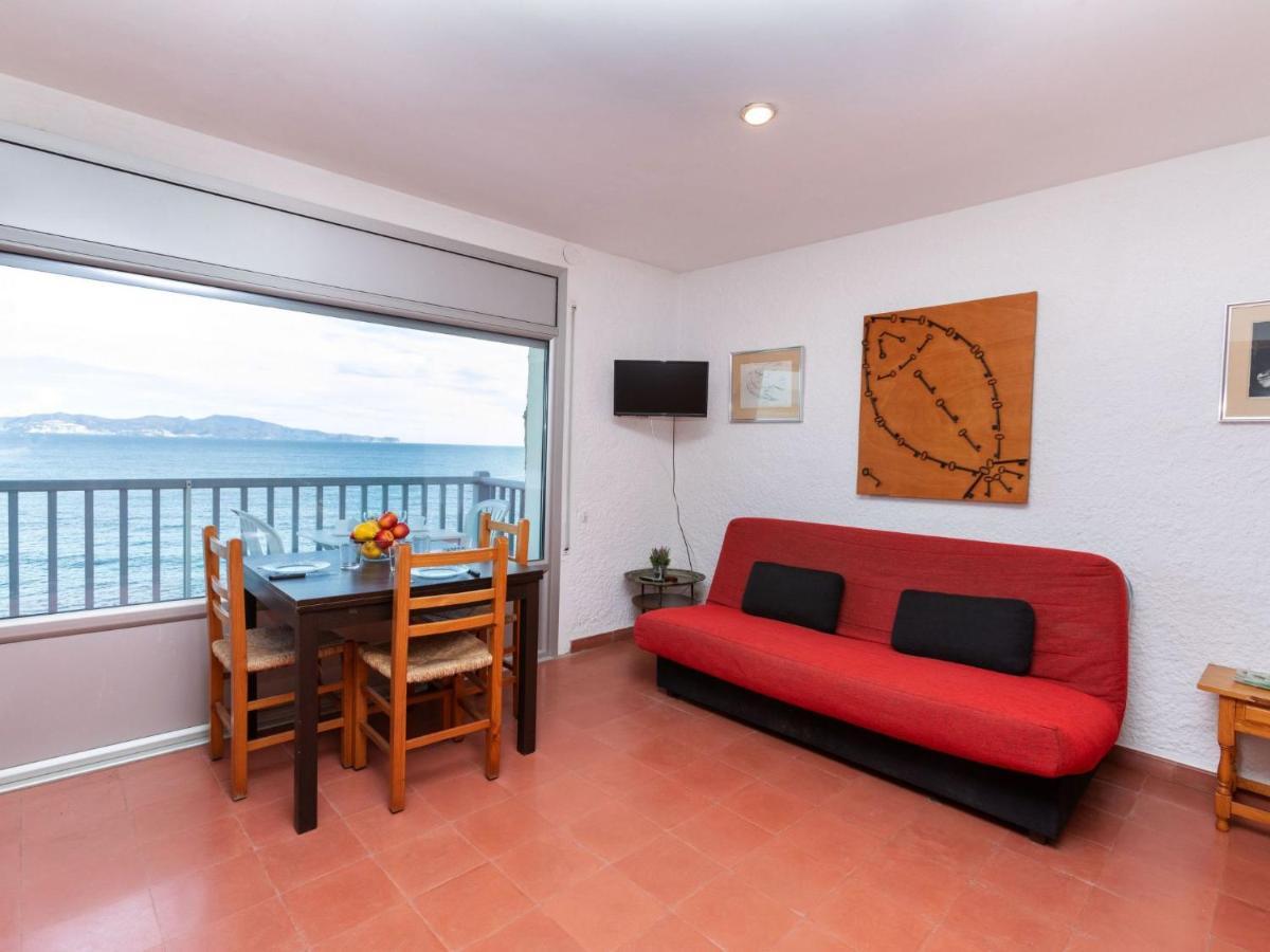 Apartment Vista A Mar-1 By Interhome L' Escala Bagian luar foto